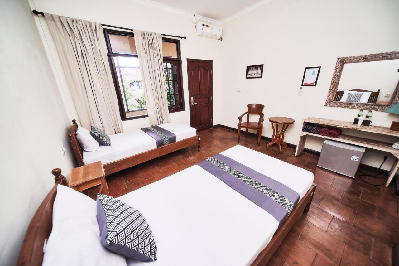 Easy Surf Camp Hotel Kuta  Luaran gambar