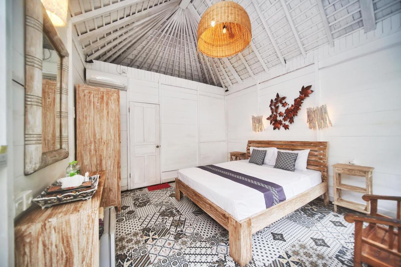 Easy Surf Camp Hotel Kuta  Luaran gambar