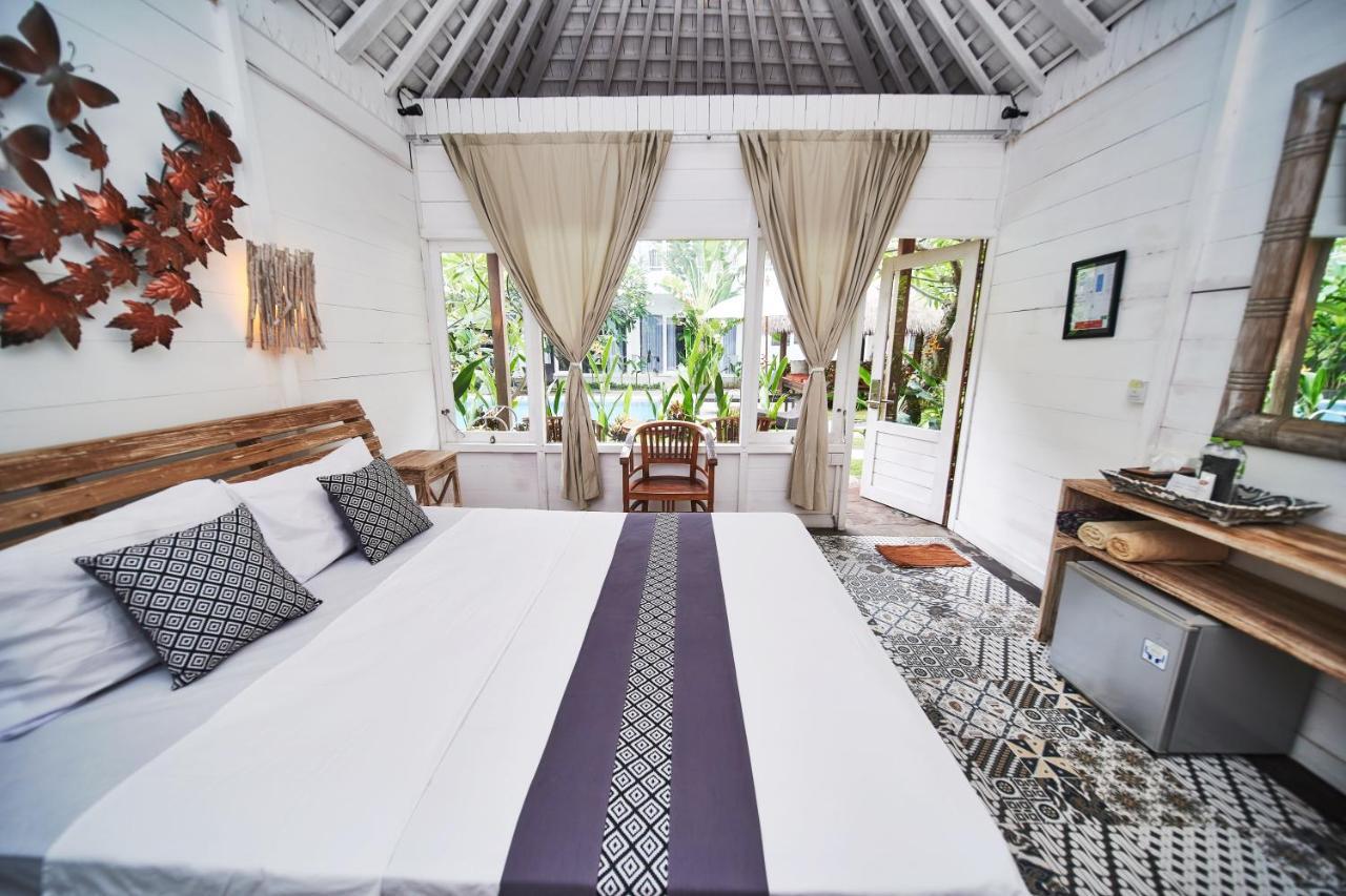 Easy Surf Camp Hotel Kuta  Luaran gambar
