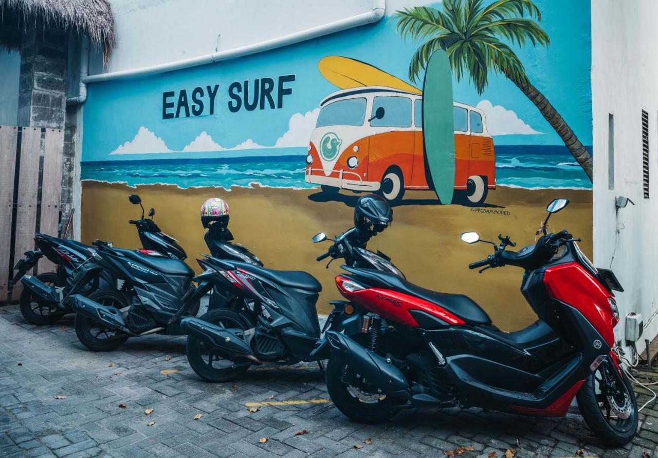 Easy Surf Camp Hotel Kuta  Luaran gambar