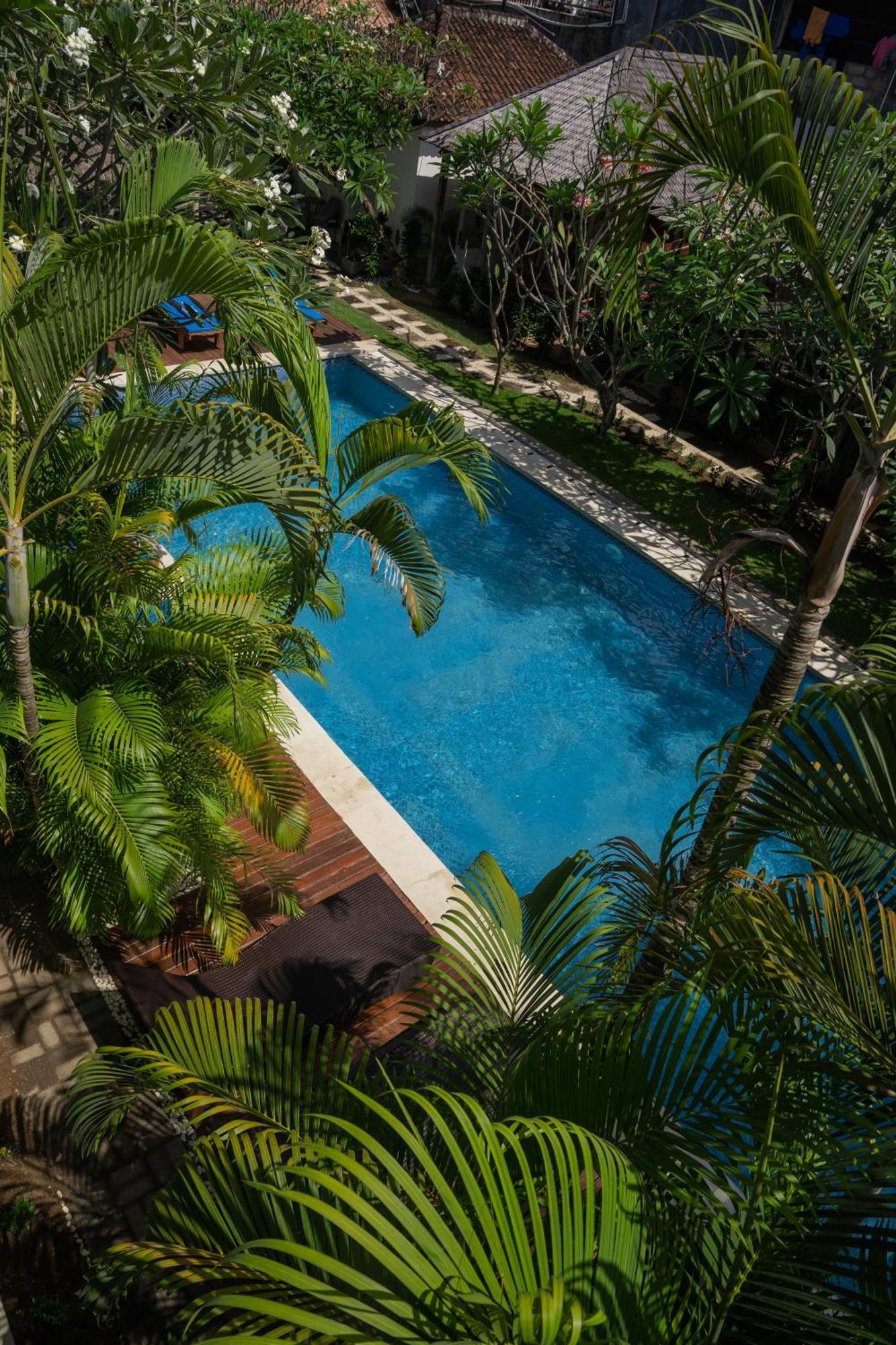 Easy Surf Camp Hotel Kuta  Luaran gambar